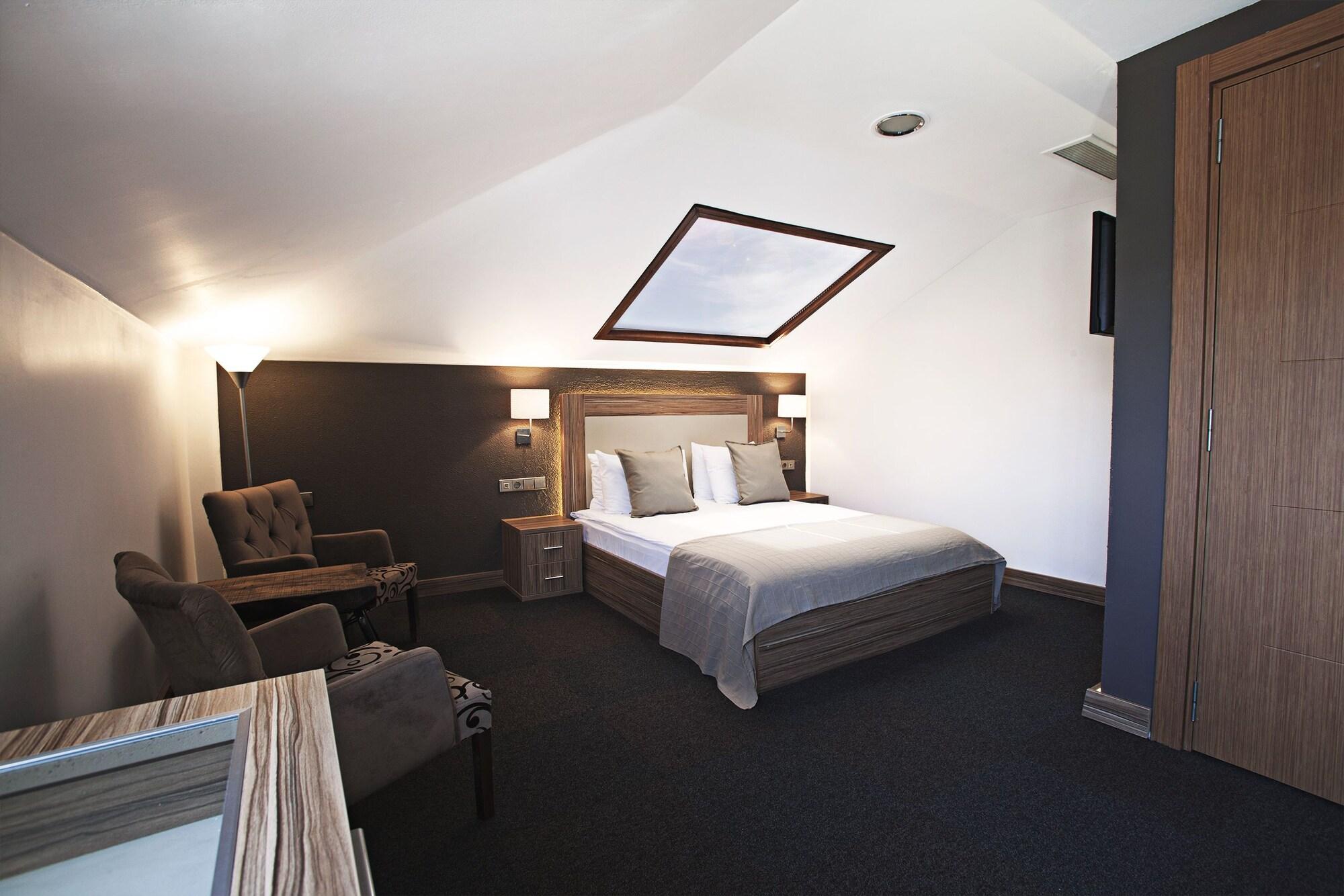 The Rise Aron Business Hotel Merter イスタンブール エクステリア 写真
