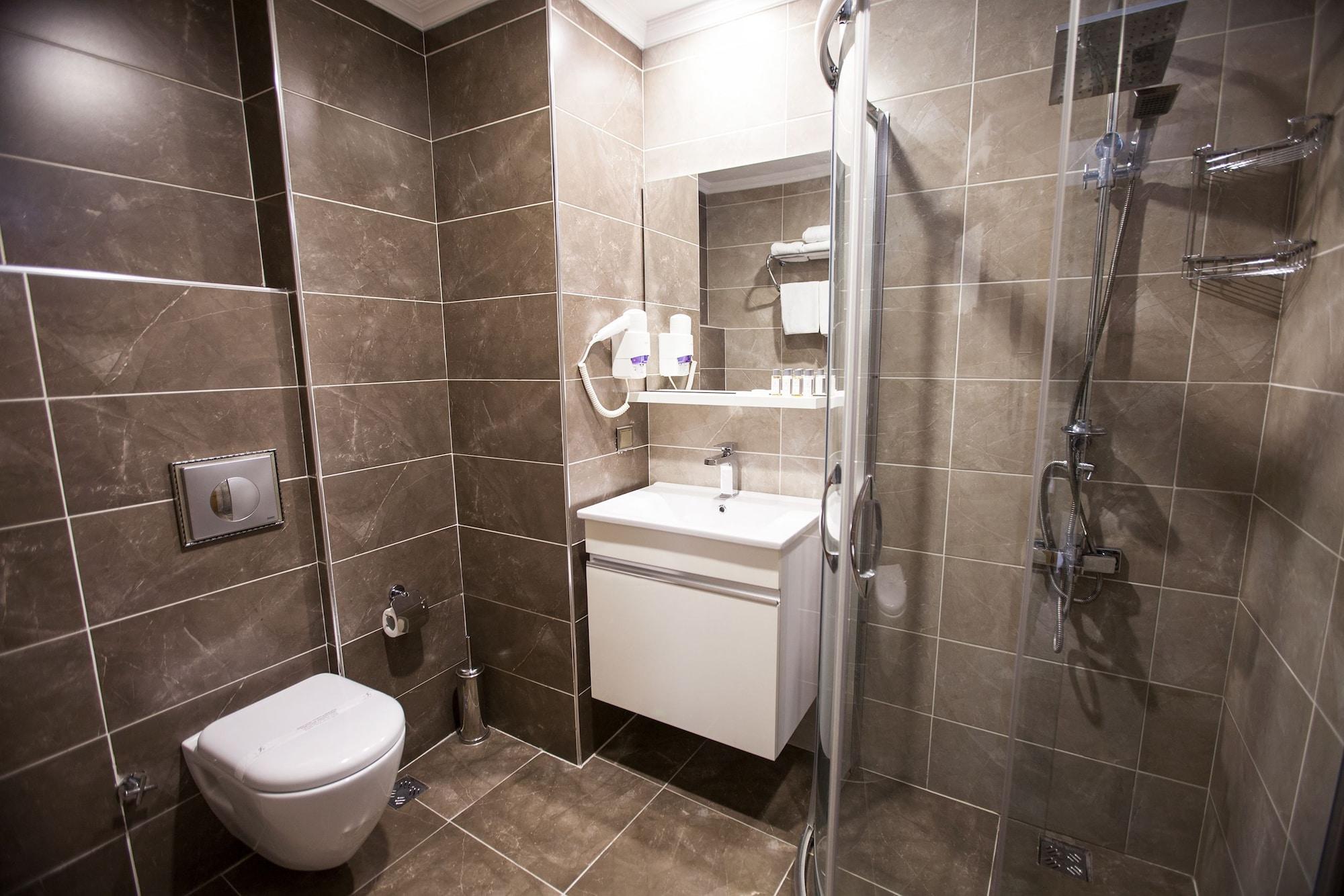 The Rise Aron Business Hotel Merter イスタンブール エクステリア 写真