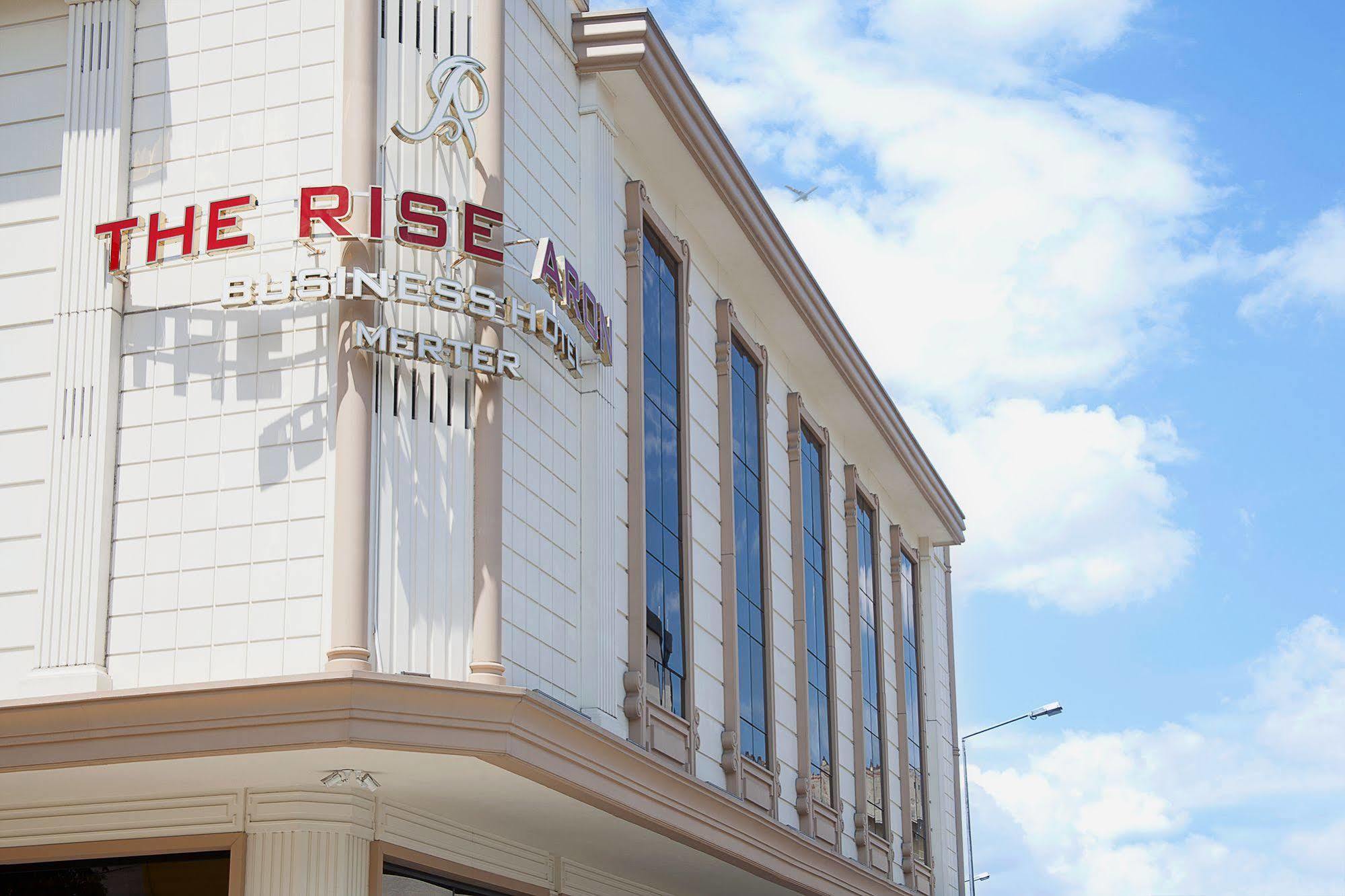 The Rise Aron Business Hotel Merter イスタンブール エクステリア 写真