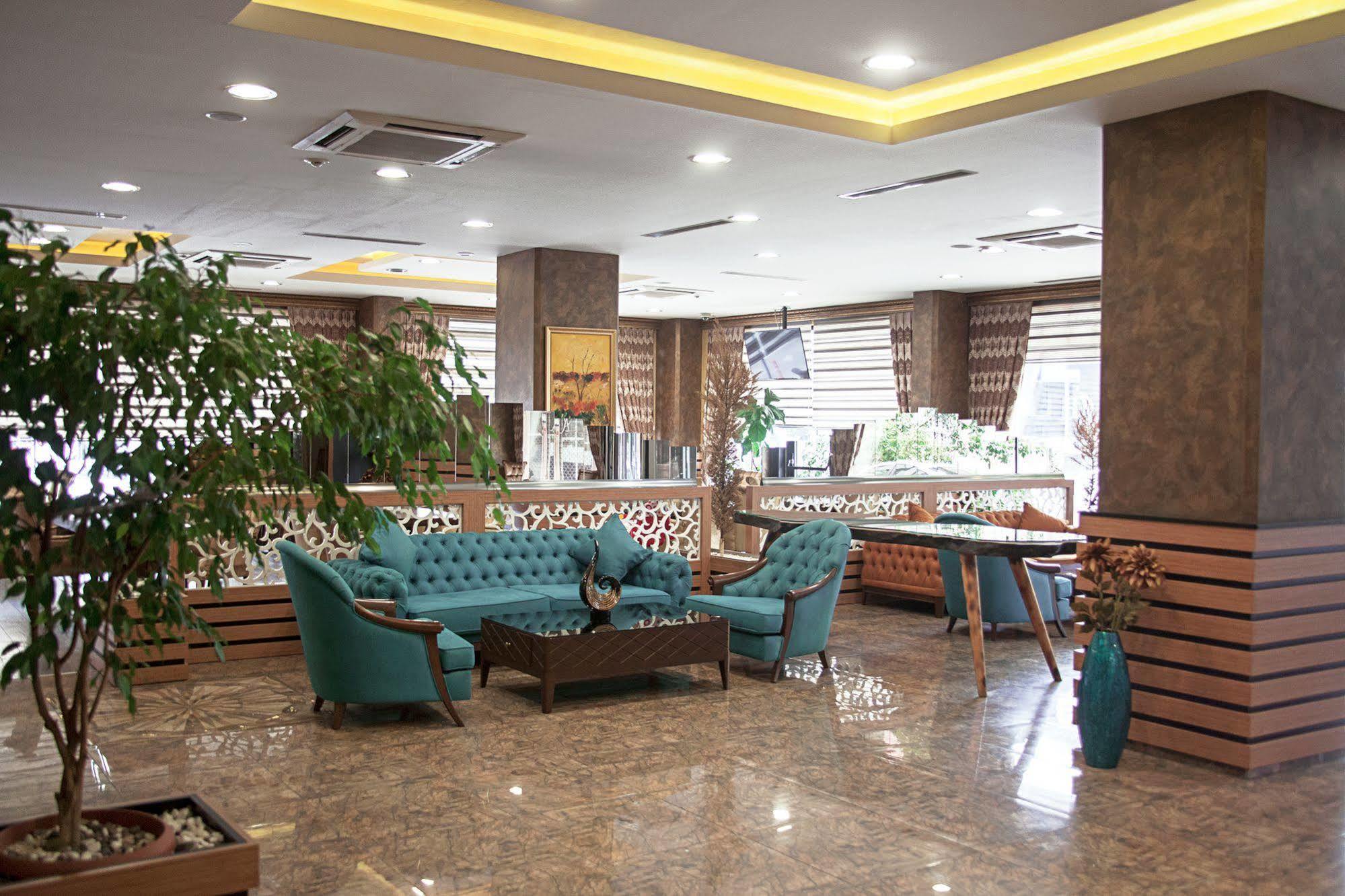 The Rise Aron Business Hotel Merter イスタンブール エクステリア 写真